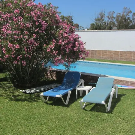 Villa Leon *